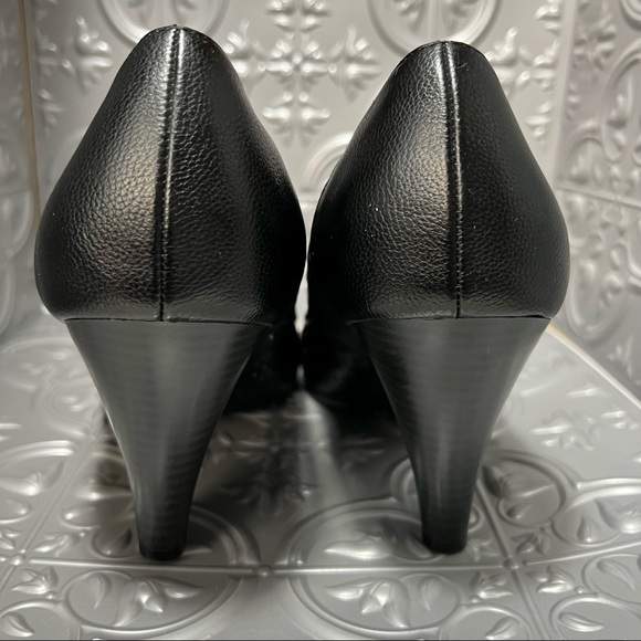 🖤🖤SOLD🖤🖤HP!!🤩🎉🤩🎉Naturalizer Black Comfort Heels Round Toe Size 8.5 - Picture 12 of 15